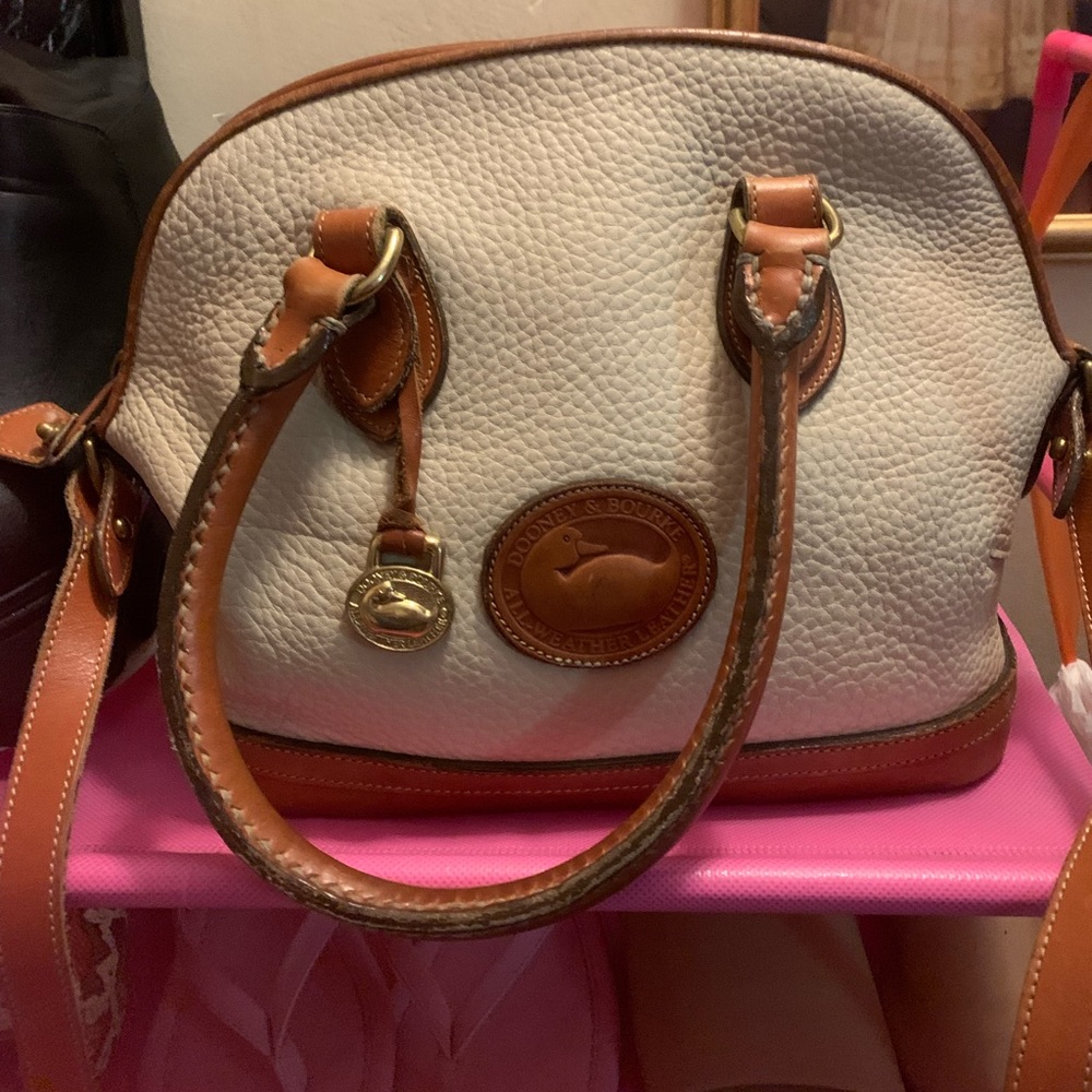 Vintage leather Dooney and Bourke purse